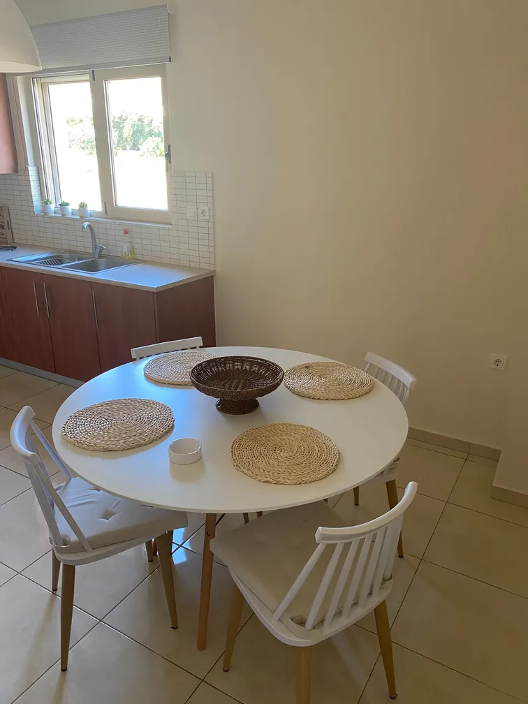 Heronia Apartment - Heronia Urban Suites Karistos Acommodation