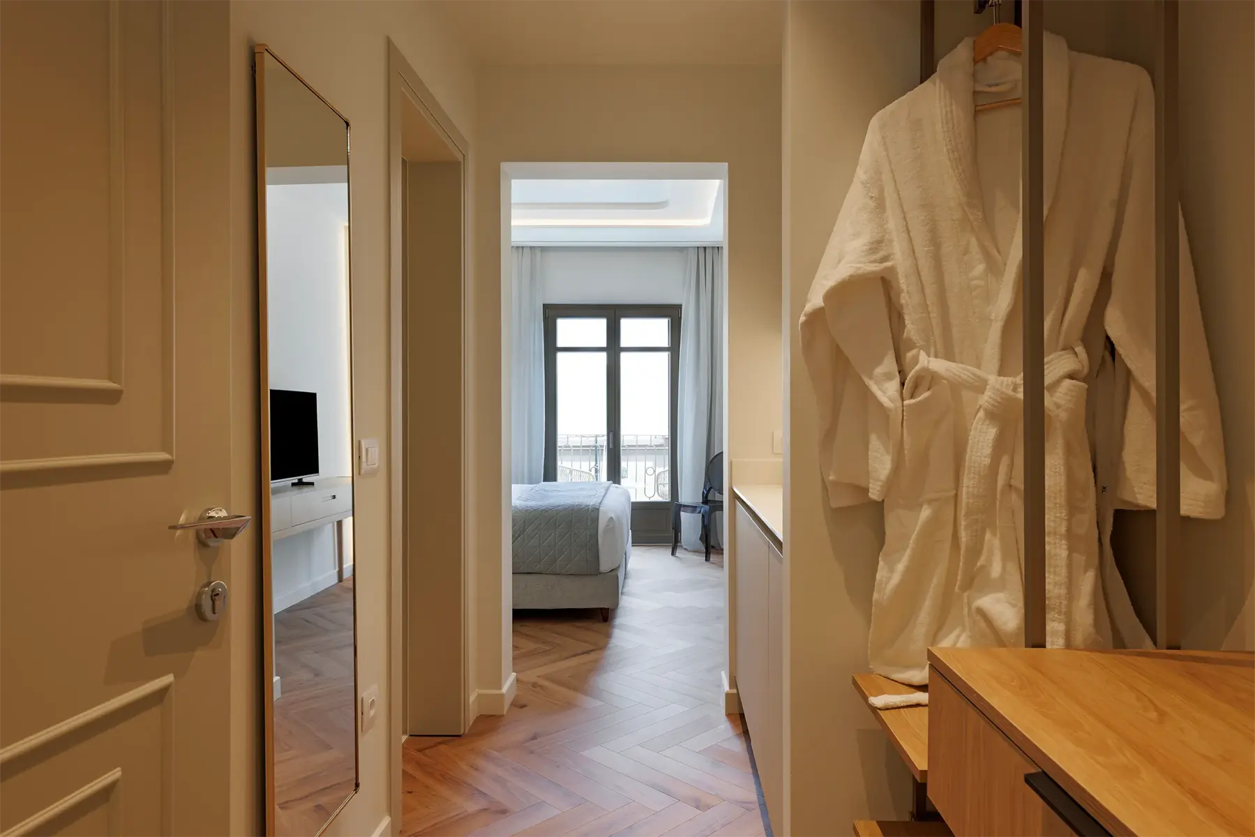 Heronia Junior Suite Karistos - Photo Gallery